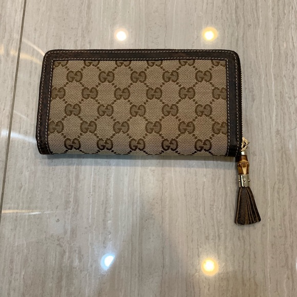 gucci fabric wallet